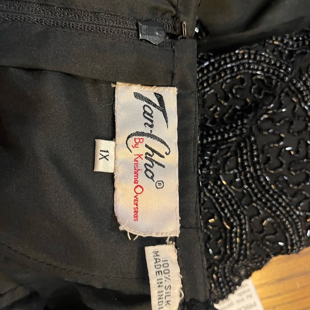 Tan Chho Black Beaded Silk Camisole Spaghetti Strap Evening Top Size 1X - Picture 4 of 4